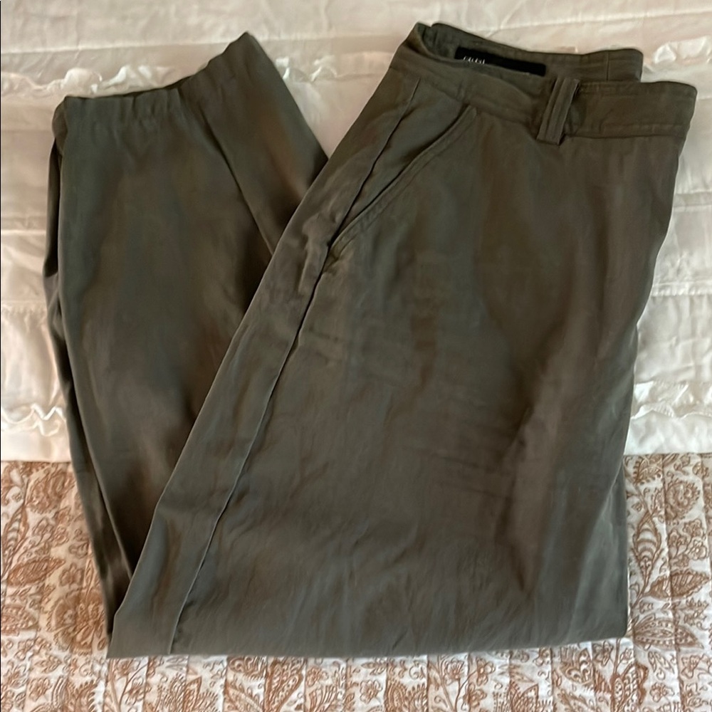 Zara Green Chinos Versatile Cotton Blend